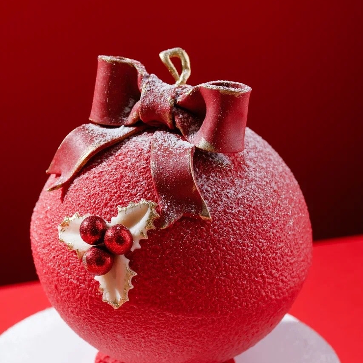 Торт «Ёлочная игрушка»