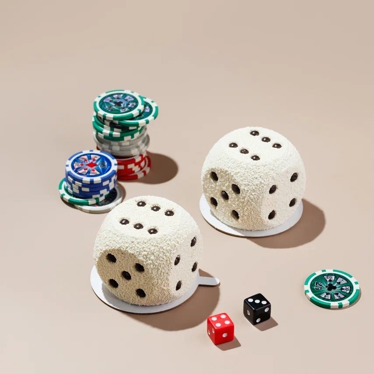 Набор пирожных «Игральные кости»