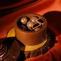 Шоколадная шляпа с конфетами